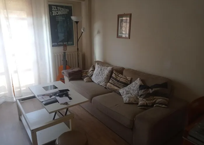 Junto Plaza Del Pilar Apartamento